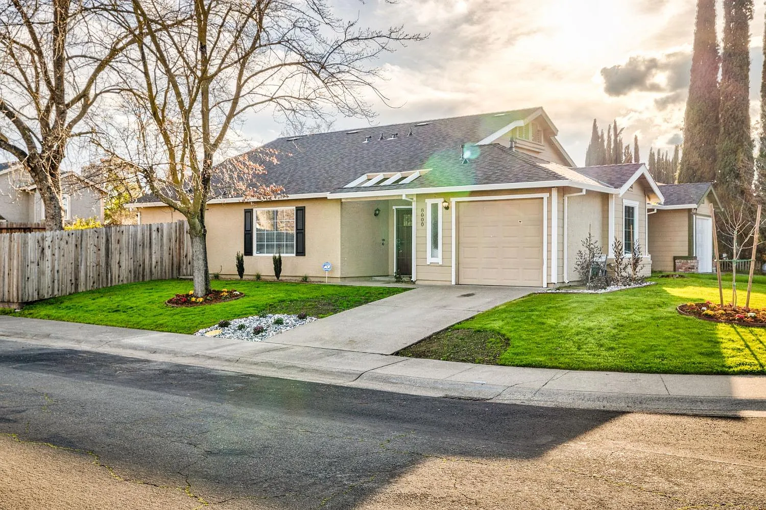 8000 Puka Way photo 1