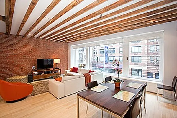 Sold by CitySites Real Estate Group | media 15