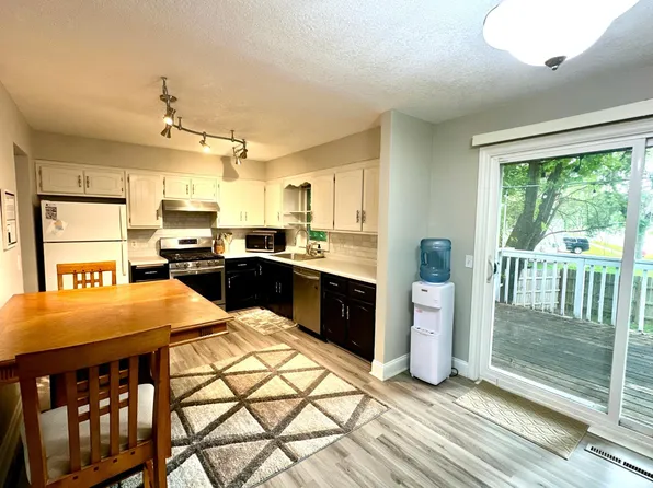 7349 Zenith Ave N, Brooklyn Park, MN 55443