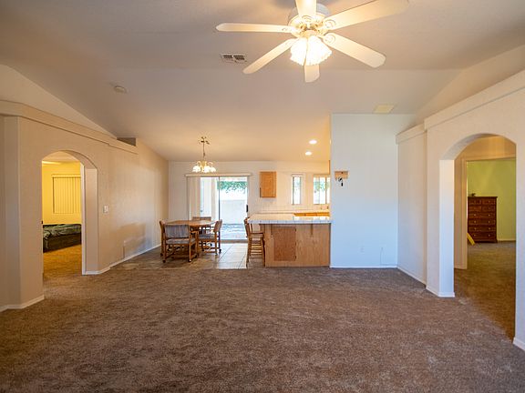 5th image of 3072 Hidden Valley Dr