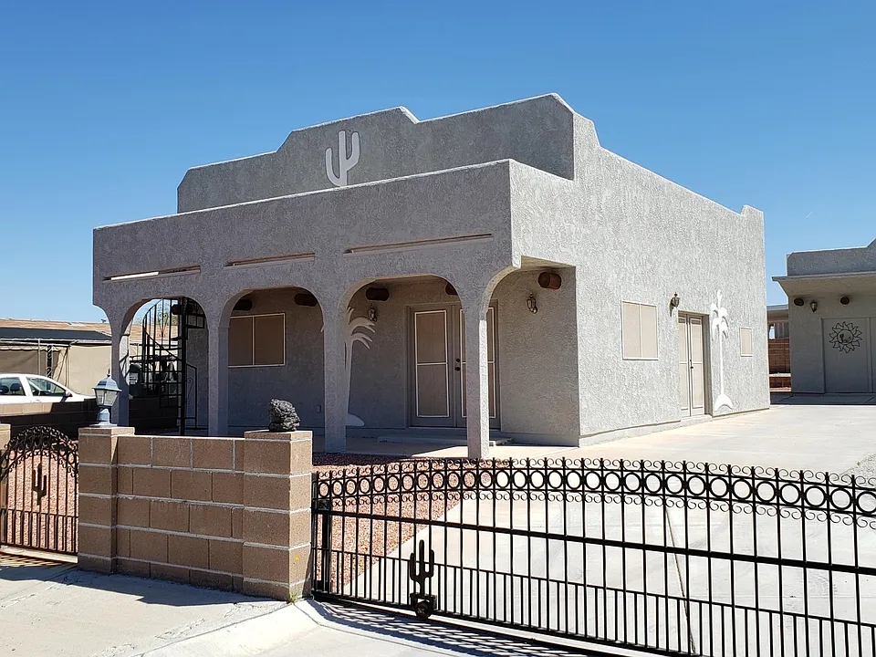 10277 S Winter Ave