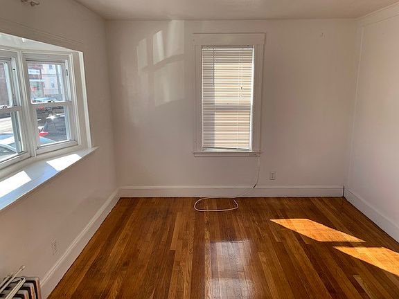 5th image of 109 Water St #1