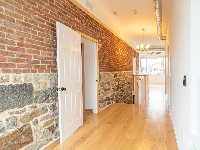 2519 Northwood Ave — Photo 35