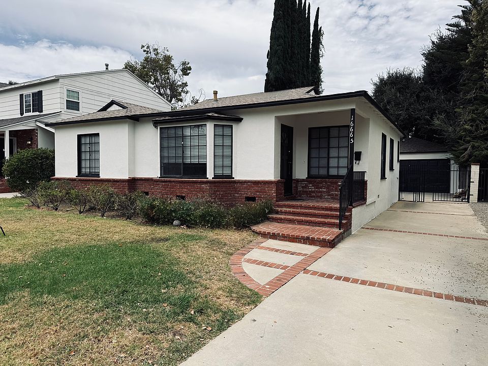 1st image of 16665 La Maida St