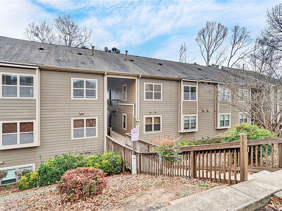 1st image of 114 Captains Way