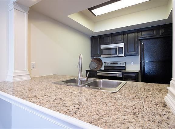 4th image of 1600 Marseille Dr APT 21