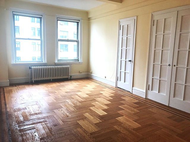 1st image of 310 W 72nd St #11G