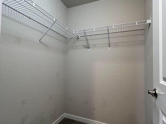 5th image of 1095 Mountain Dr Unit B