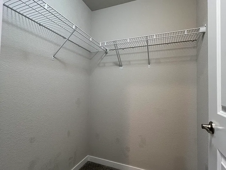 1095 Mountain Dr #B — Photo 5