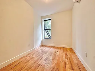 Rented by Doorway NYC, LLC