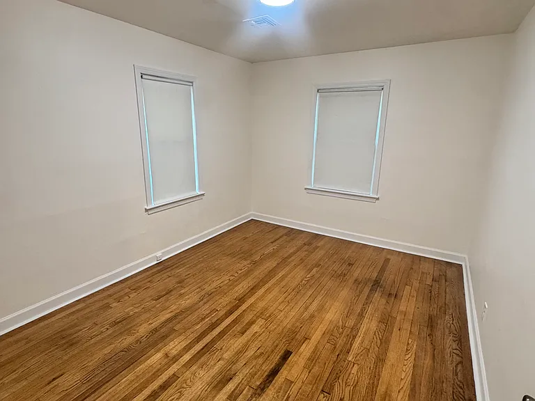 Bedroom #1