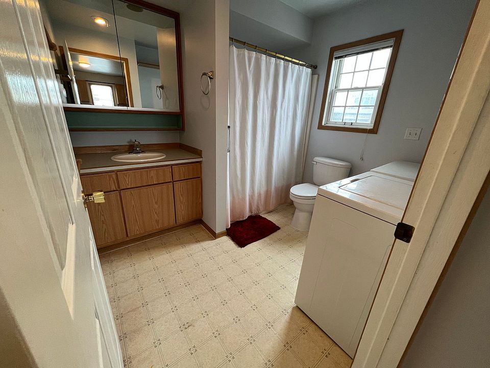 1st image of 4112 3rd Ave N #2