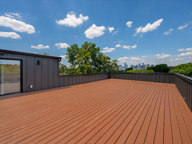 1005 Glenview Dr — Photo 49