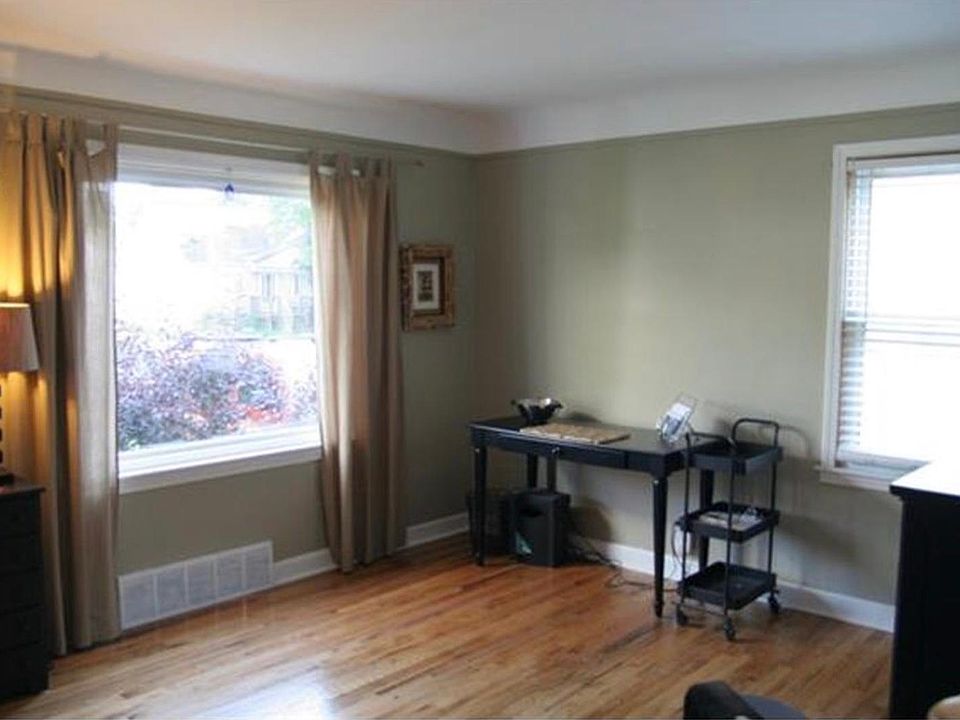 1414 Donald Ave, photo 6