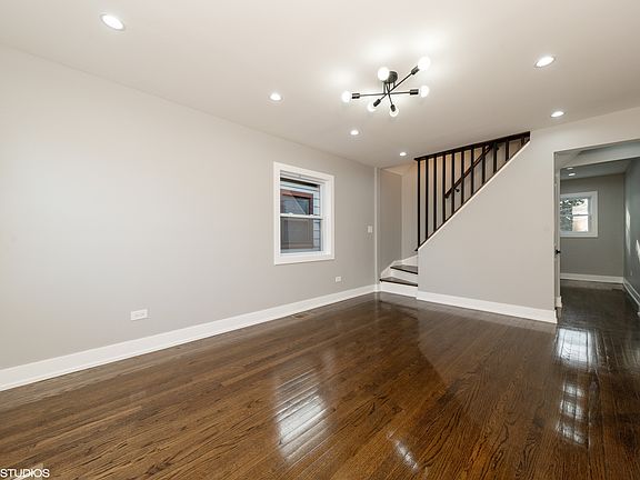 4th image of 12436 S May St