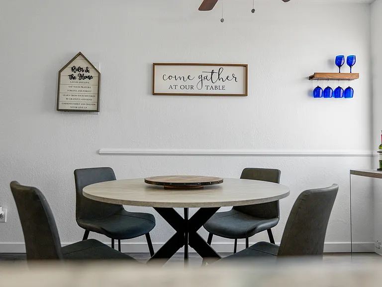 1502 W Shangri La Rd #2 — Photo 21