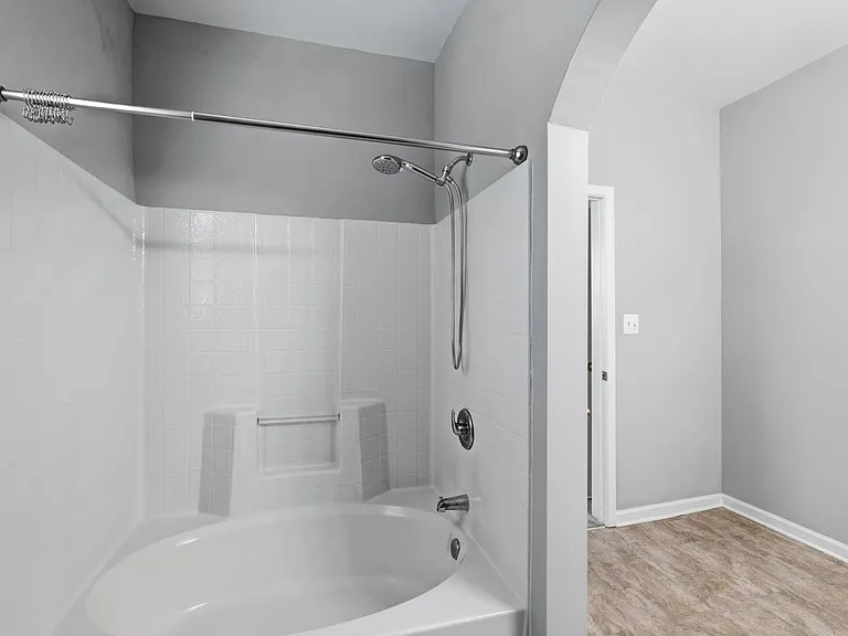 737 Woodland Creek Way — Photo 19