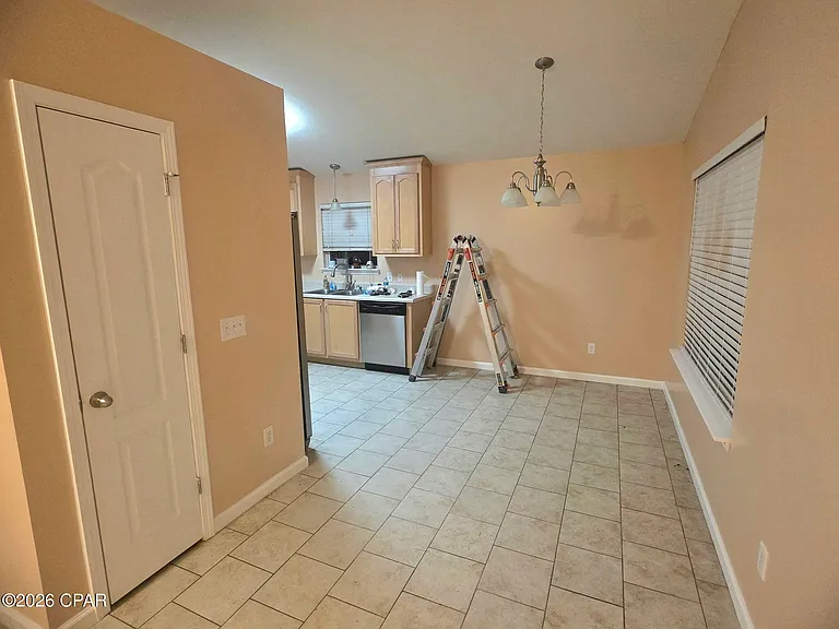 7213 Chipewa St — Photo 8