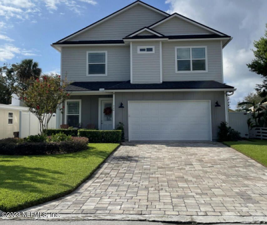 1st image of 724 7TH Avenue