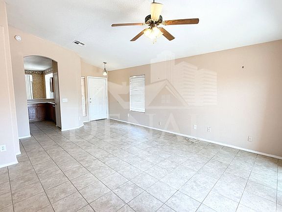 4th image of 5061 W Glenview Pl