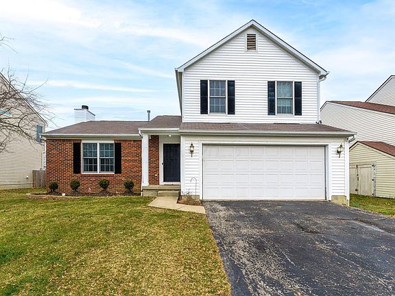 3rd image of 1114 Village Dr