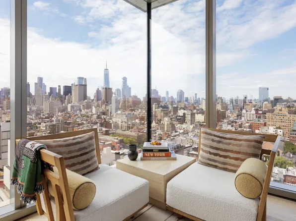 215 Chrystie Street image 4 of 23