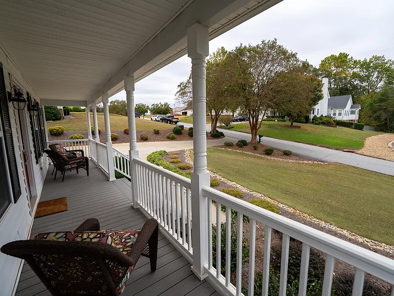 312 Home Place Dr — Photo 4