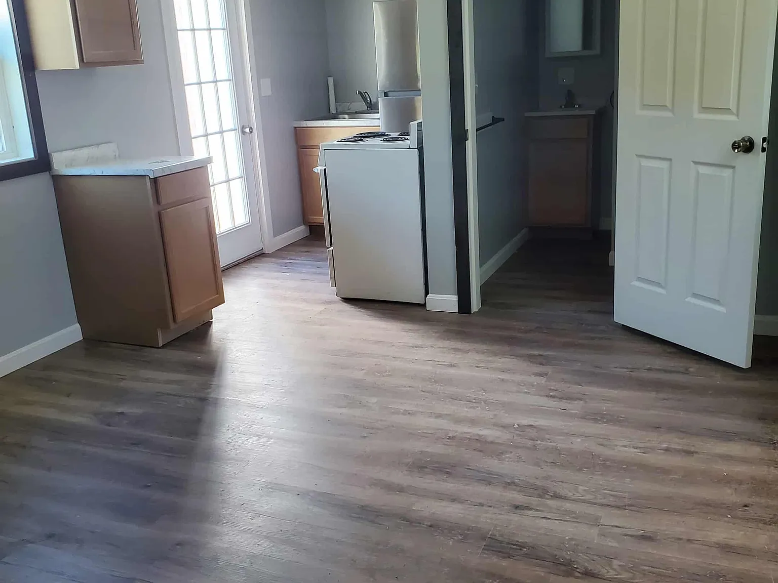 Studio, 450 sqft, $1,000 — Photo 2