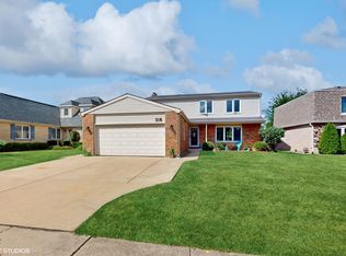 318 Anita St, Des Plaines, IL