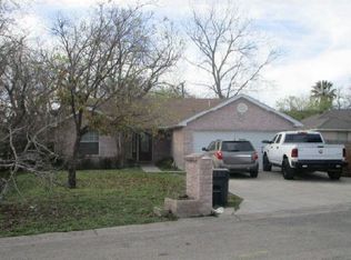 105 Elises Cir, Del Rio, TX 78840