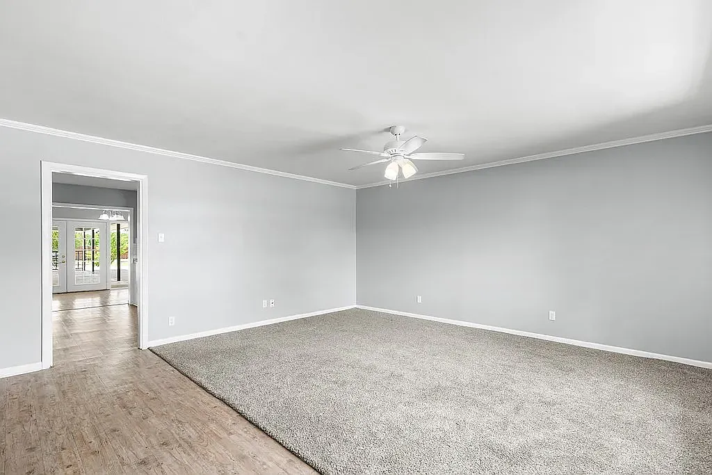 3 bed, 2508 sqft, $2,500 — Photo 2