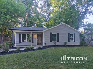 5737 Lawnmeadow Dr, Charlotte, NC 28216