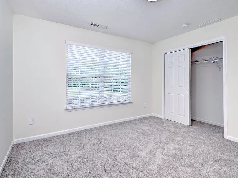 4688 Yeardley Loop — Photo 31