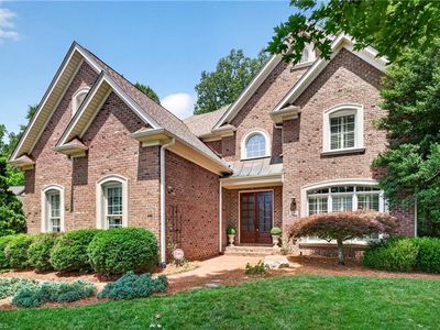 2546 N Beech Ln, Greensboro, NC, 27455