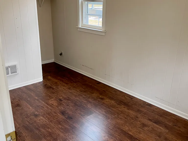 4705 Ardmore Ave — Photo 7