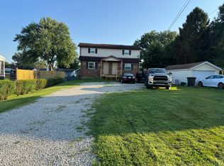 906 17th St #2, Vienna, WV 26105