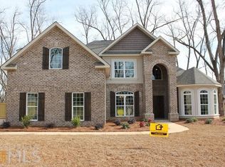 1002 N Carmenville Dr, Bonaire, GA