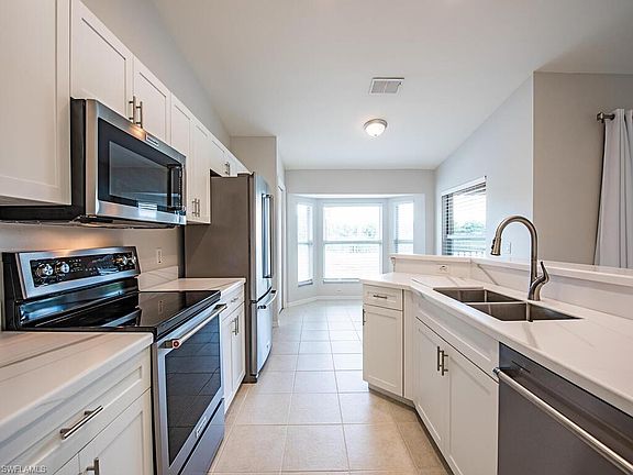 2nd image of 2805 Cypress Trace CIR #1-203