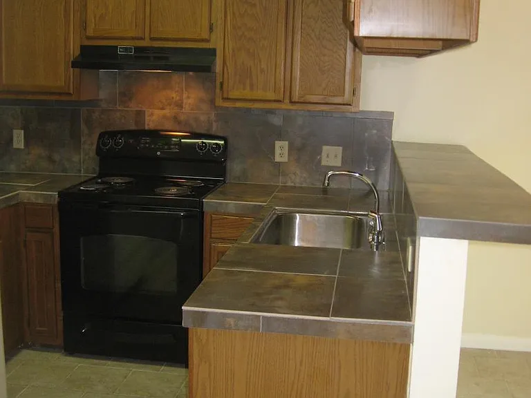 200 White St #16 — Photo 9