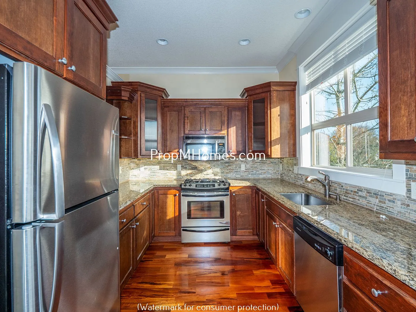 5139 N Williams Ave photo 1