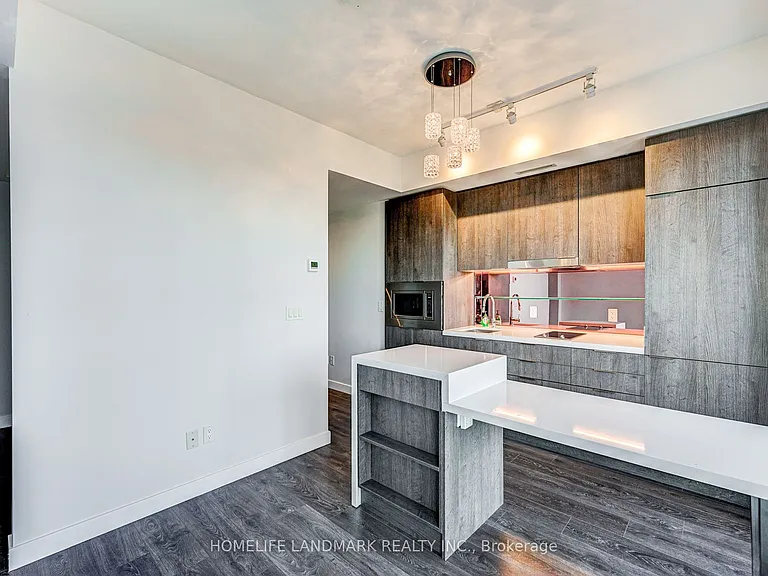 215 Queen St W #1403 — Photo 13