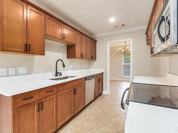 4th image of 4072 Alconbury Cir