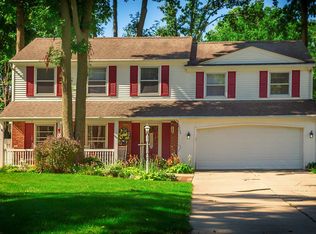 6722 Forest Glen Ct, Fort Wayne, IN 46815