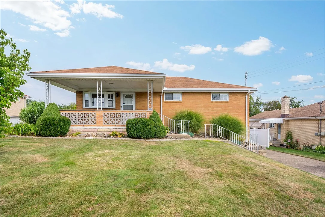 203 Barbara Dr photo 1