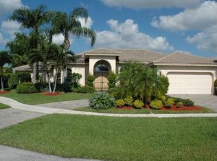 22799 Pinewood Ct, Boca Raton, FL 33433