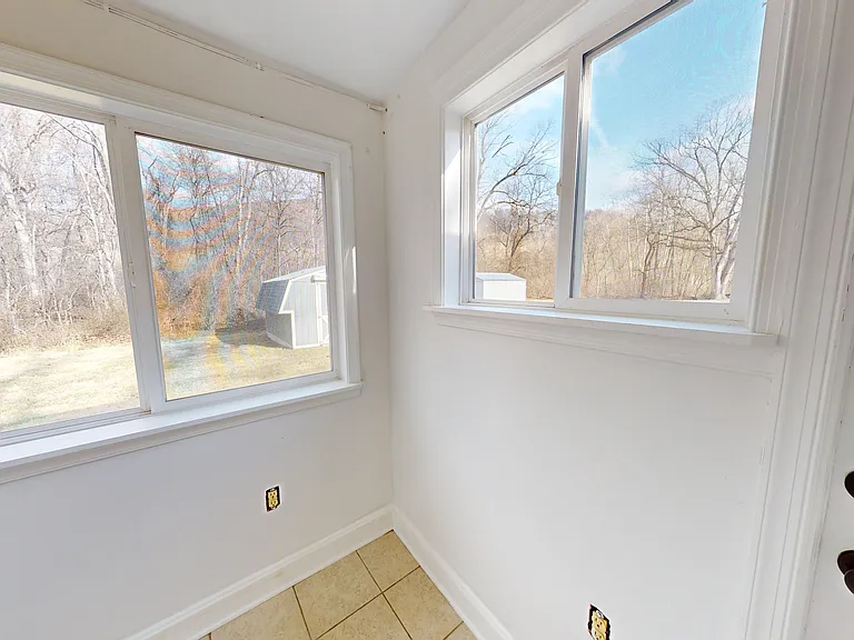 5223 John Marshall Hwy — Photo 34