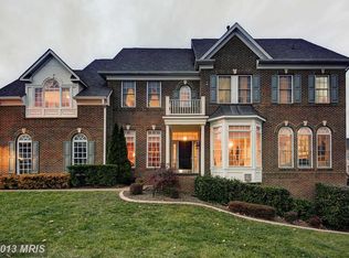 19198 Greystone Sq, Leesburg, VA 20176