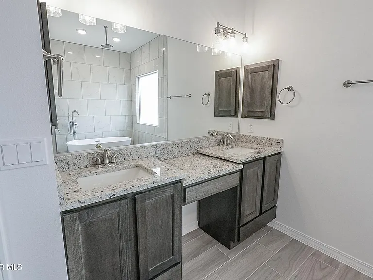 14313 Steve Joyce Pkwy — Photo 16