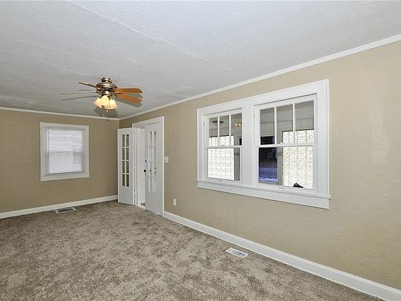 5th image of 3364 Forest Manor Ave
