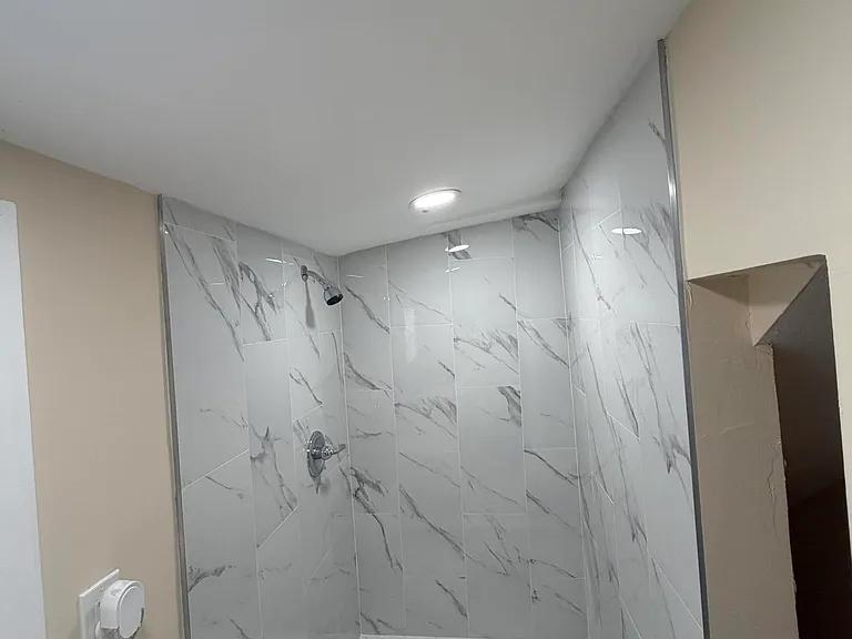 1018 Adams St #W — Photo 10